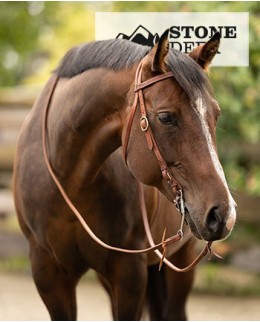 Уздечки и аксессуары