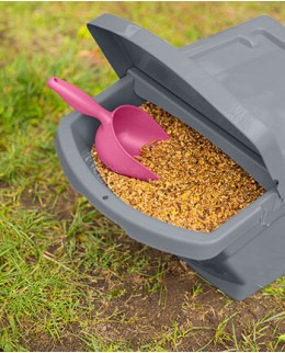 Для конюшни и манежа